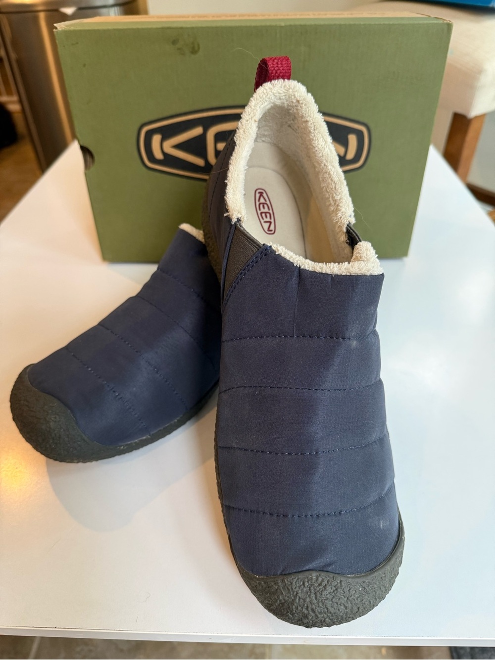 Keen Howser II Men’s Shoes India Ink/ Pristine Size 11